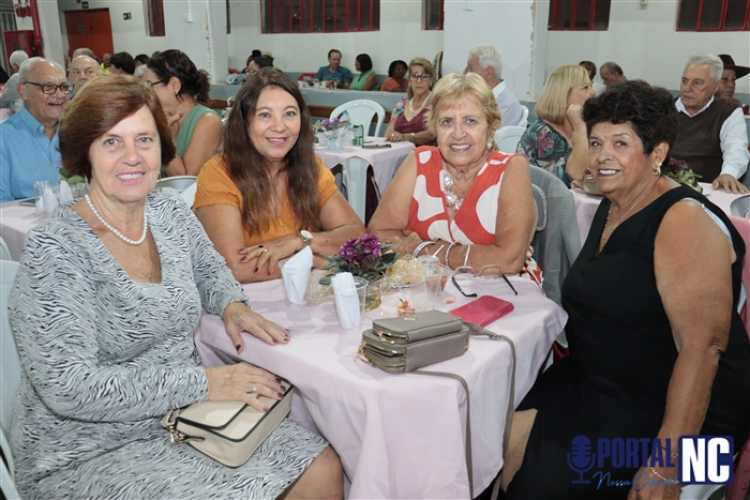 CCI de Pompeia realiza jantar especial em homenagem ao Dia das Mães