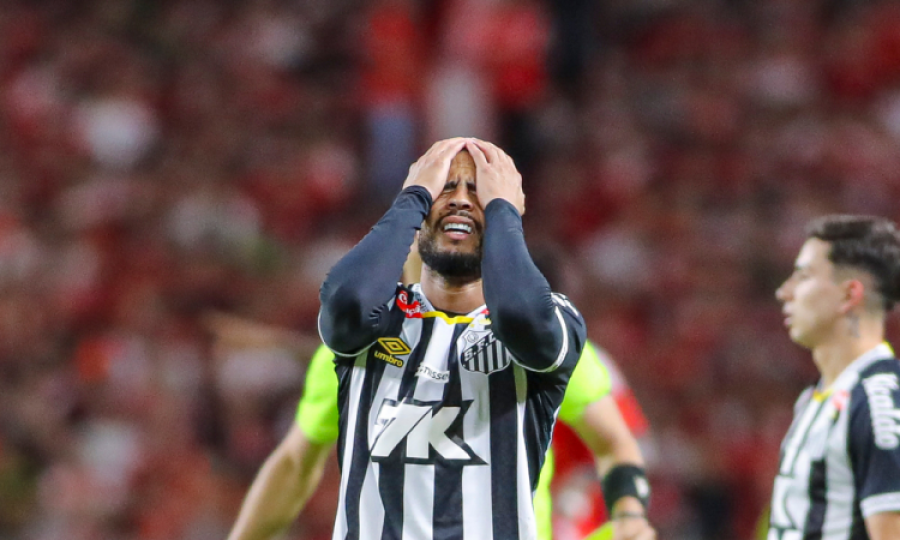 Santos segue ameaçado e vê risco de rebaixamento aumentar após empate no Beira-Rio
