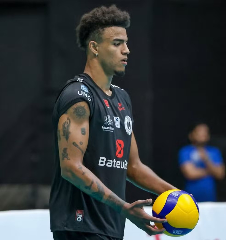 Jogador argentino registra boletim de ocorrência após caso de racismo em jogo da Superliga
