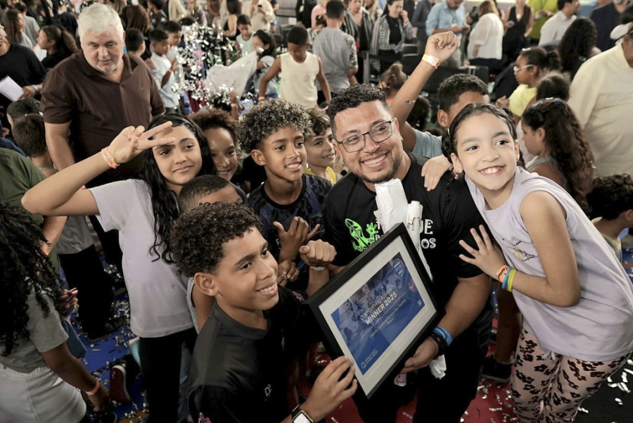 Projeto premiado em Cubatão vai inspirar rede estadual de escolas em São Paulo