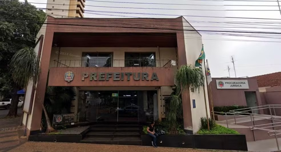 Hot-dogs são descartados e distribuição é suspensa em festa de aniversário de Santa Cruz do Rio Pardo