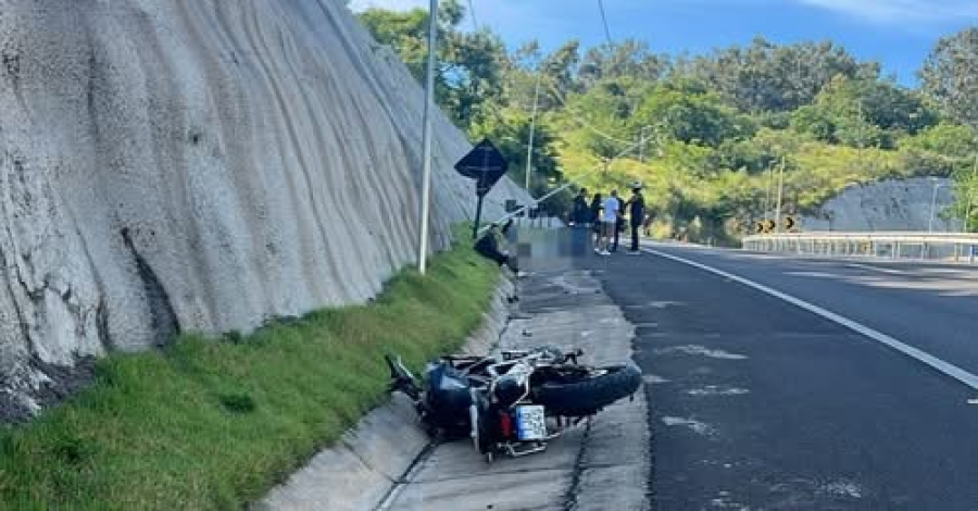Motociclista morre após colidir contra poste na SP-333 em Echaporã