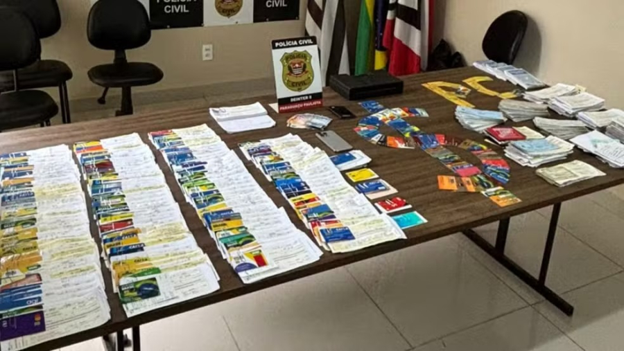 Polícia Civil apreende mais de 200 cartões em investigação de agiotagem em Paraguaçu Paulista