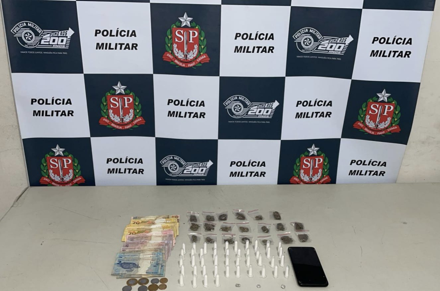 Jovem é preso por tráfico de drogas no bairro Flândria, em Pompeia