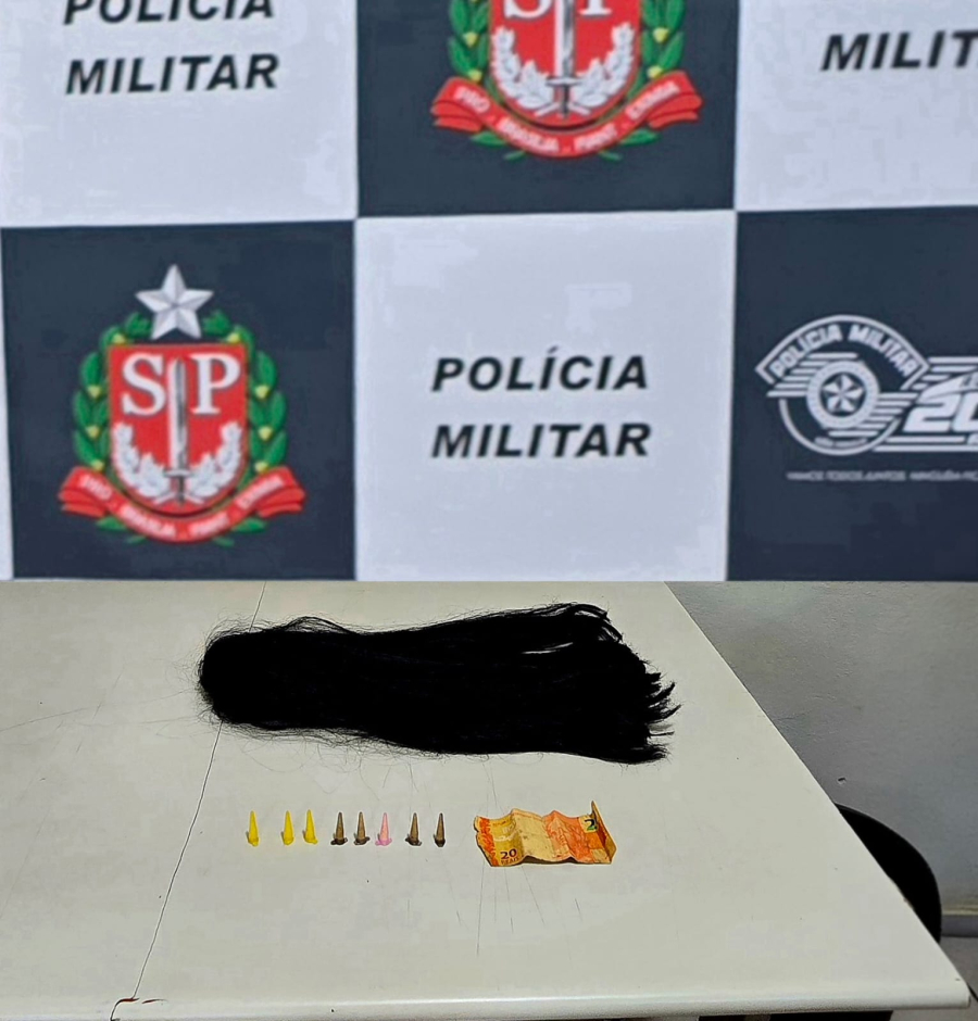 Mulher é presa por tráfico de drogas no Jardim Primavera, em Pompeia