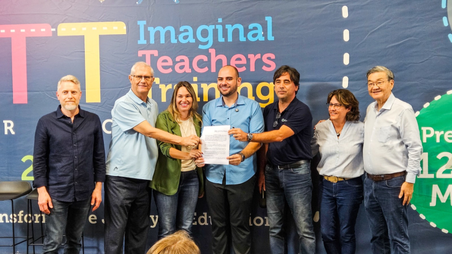 Pompeia firma convênio para implantar nova metodologia de ensino nas escolas municipais