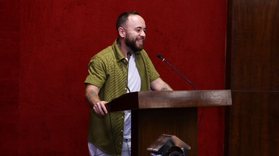 Pompeiano Victor Alves Pereira vence Prêmio de Literatura Unifor 2026 com livro de poesia inédito