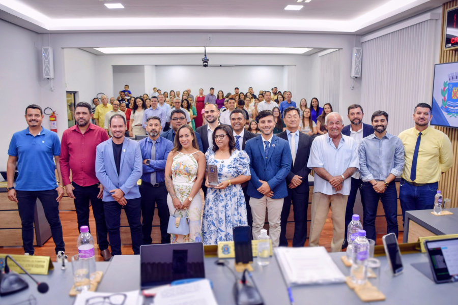 Câmara de Pompeia homenageia Sueli de França com o Prêmio Mulher Destaque 2026