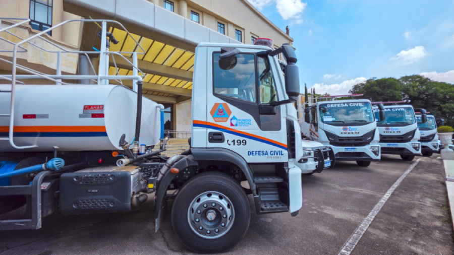 Pompeia e Marília recebem caminhões-pipa em pacote de investimentos do Governo de SP