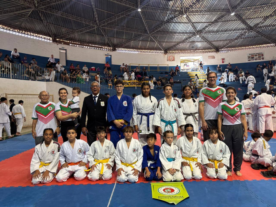 Judô ACEP Pompeia conquista 6º lugar geral em torneio com 30 equipes em Presidente Venceslau