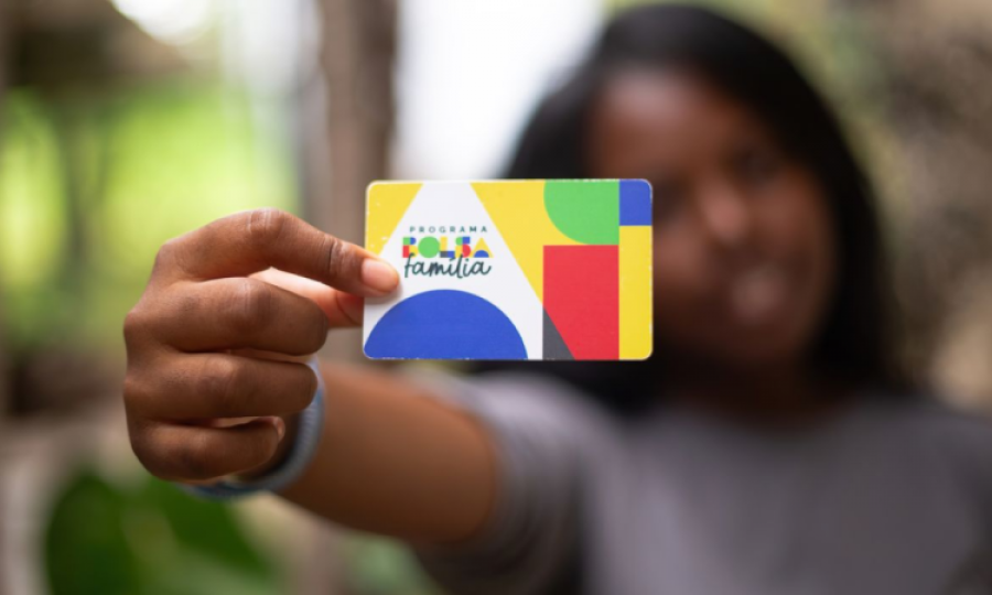 Caixa inicia pagamento de maio do Bolsa Família para beneficiários com NIS final 1