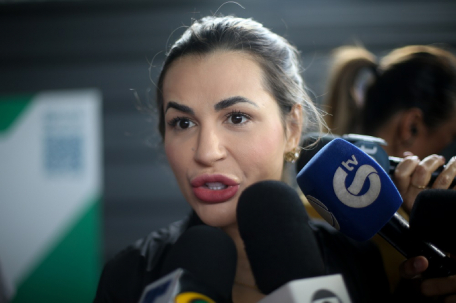 Operação contra lavagem de dinheiro do PCC leva à prisão de Deolane Bezerra