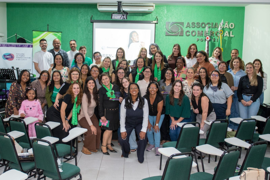 Encontro do CMEC na ACE Pompeia debate liderança feminina, poder e desenvolvimento profissional