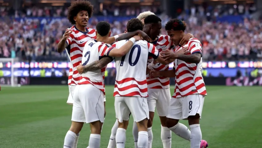 Estados Unidos goleiam Paraguai na estreia e assumem liderança do Grupo D da Copa do Mundo