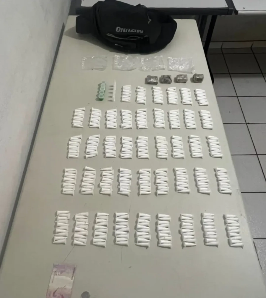 Tráfico desarticulado em Marília: PM prende dois e apreende mais de 400 pinos de cocaína na zona norte