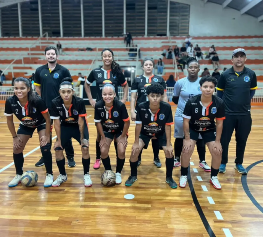 Futsal feminino de Pompeia vence atual campeã da Copa Record e avança à semifinal da Copa Civap