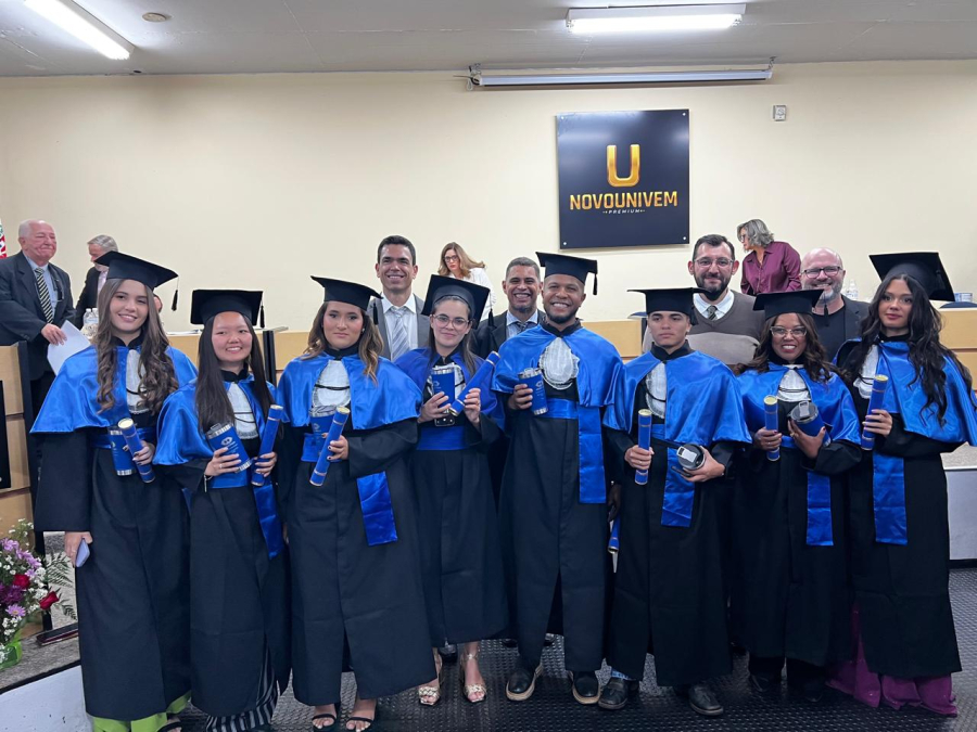 Primeira turma da ETEC em Pompeia conclui Curso Técnico em Administração e marca nova fase da educação profissional