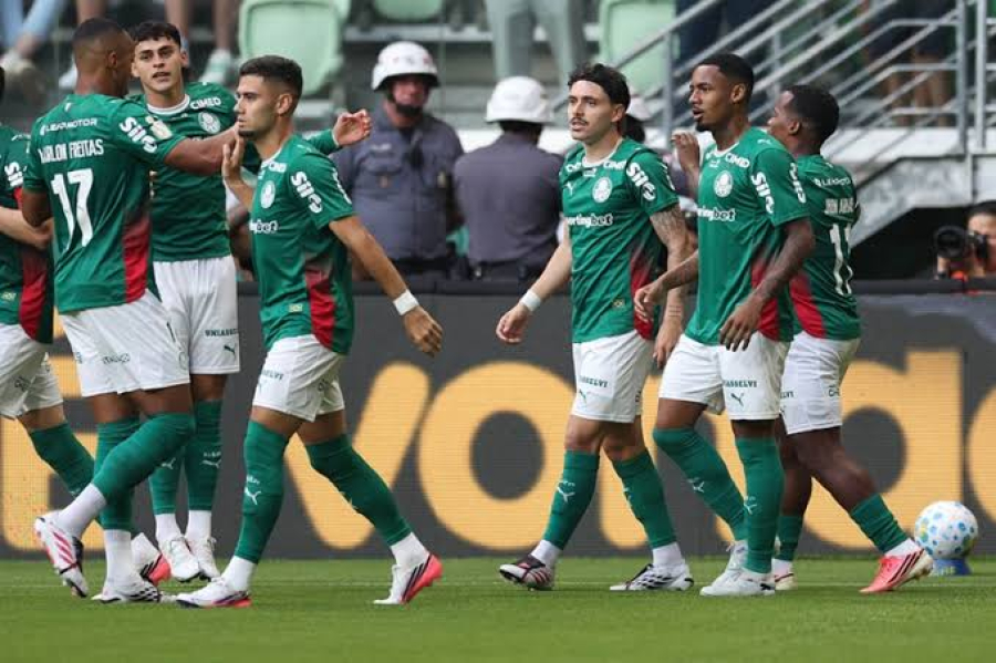 Palmeiras goleia o Fortaleza, abre grande vantagem e fica muito perto das quartas da Copa do Brasil