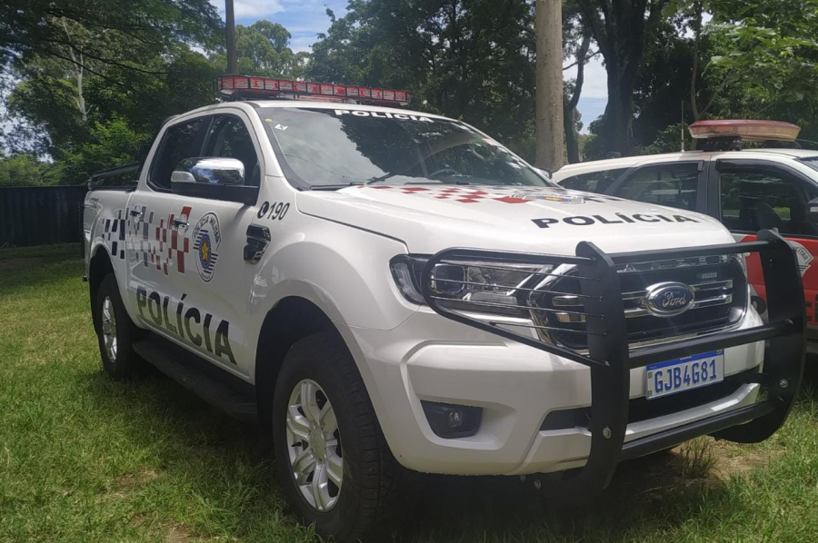 Homem é preso em flagrante após ser surpreendido furtando galinhas em Pompeia
